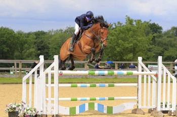 French Event Rider Gaspard Maksud wins the Redpost Equestrian Senior Foxhunter at Felbridge Showground 